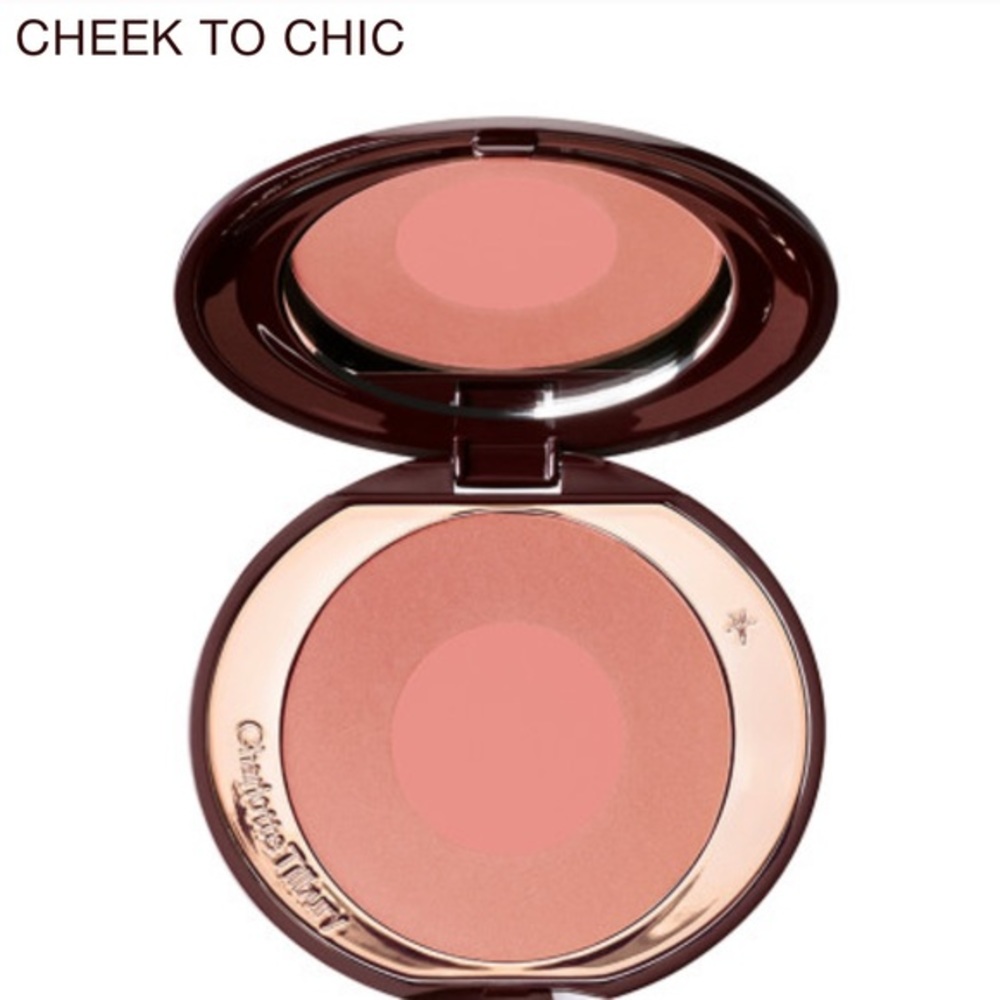 Charlotte Tilbury CHEEK TO CHIC
ECSTASY